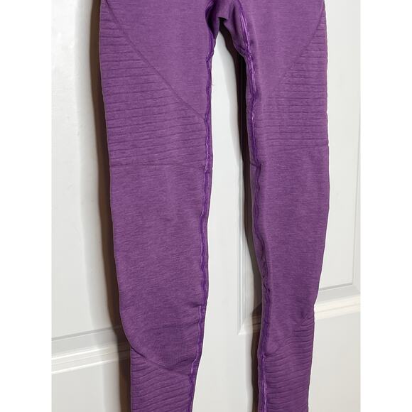 Alphalete Revival Purple Leggings Size XS Cross Fit Athleisure Workout - Picture 3 of 7